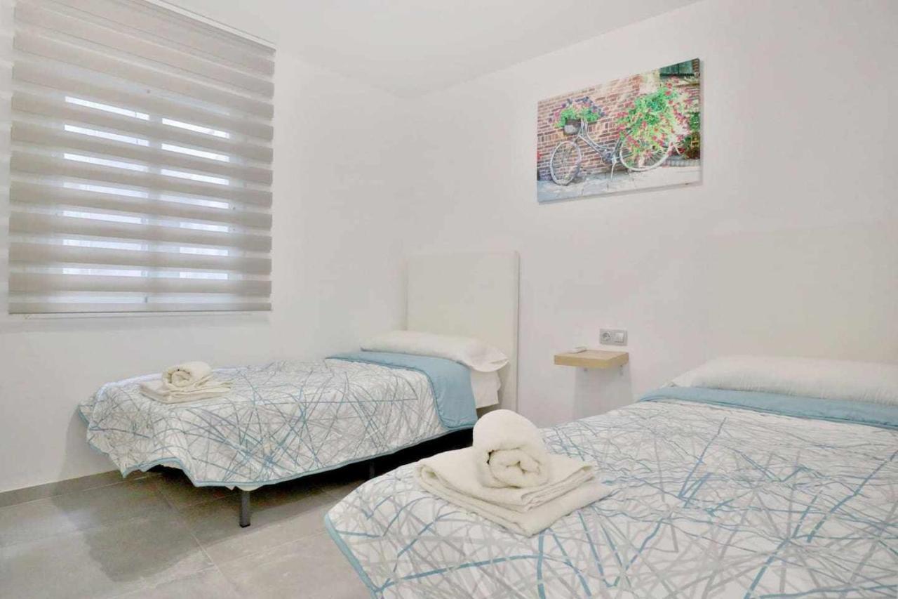 Apartamento Paseo De La Ribera กอร์โดบา ภายนอก รูปภาพ
